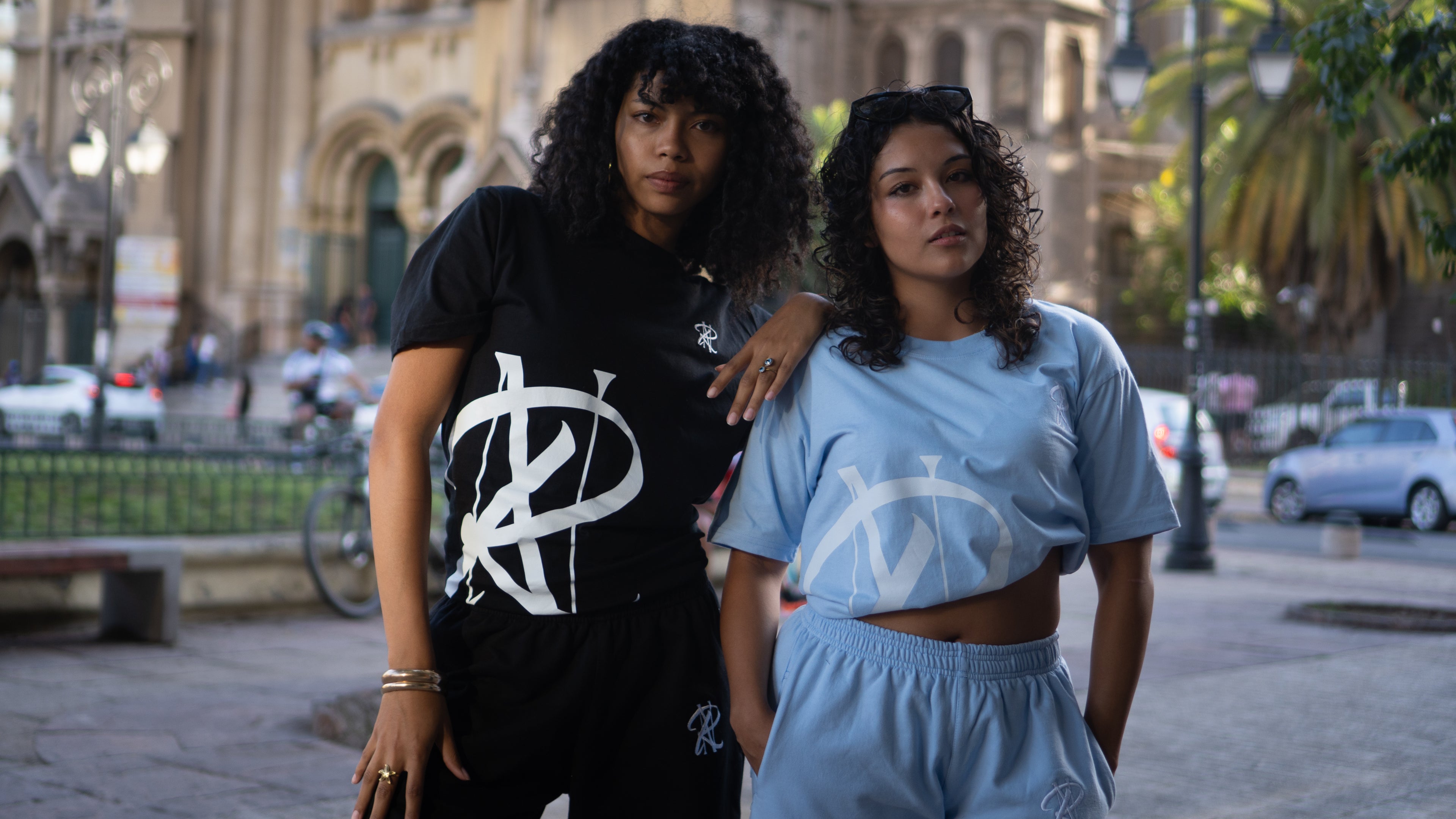 WOMEN´S ASCEND COLECCTION - LIMITED DROP STREET