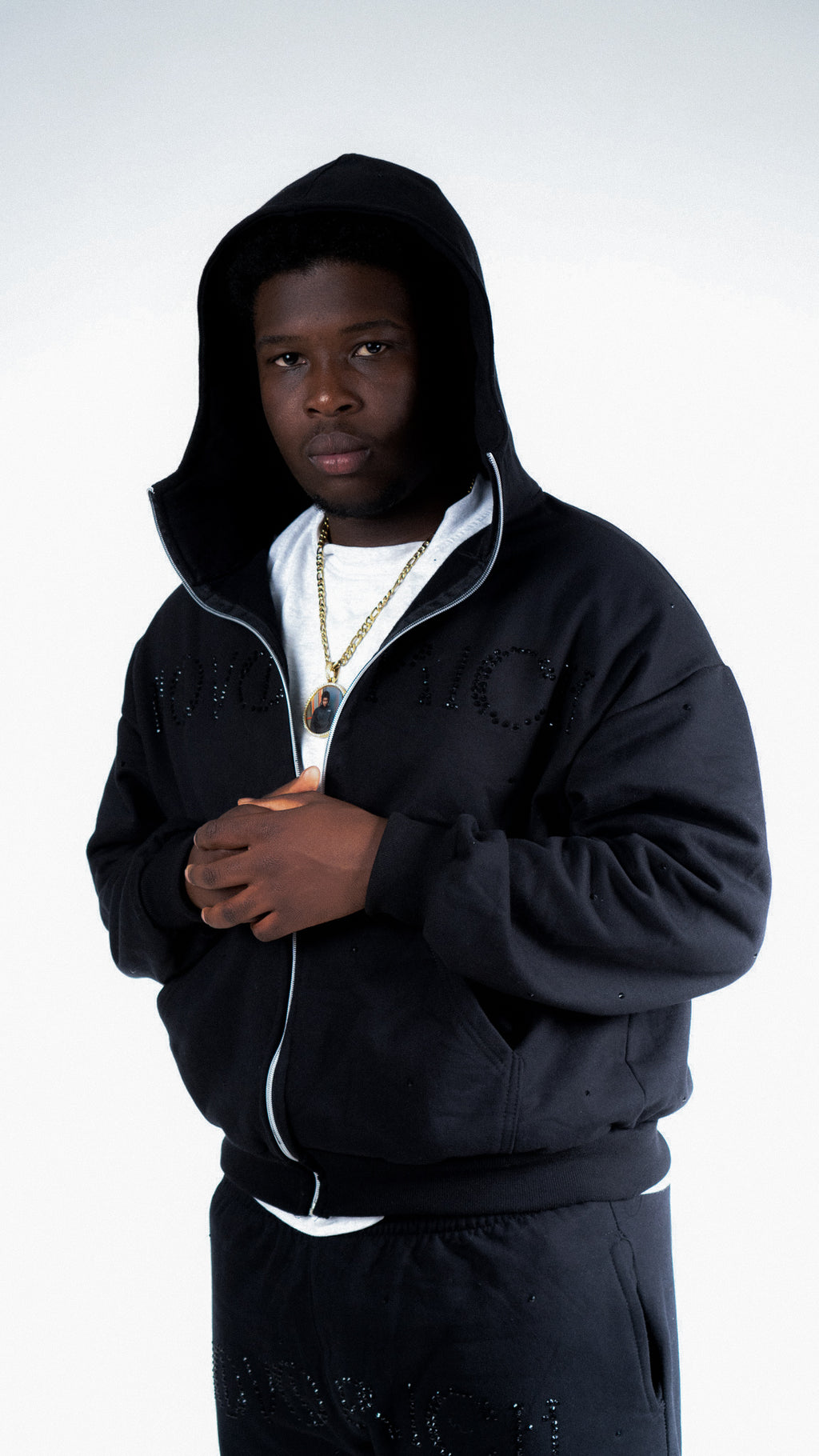 NOVVM ESSENCE BLVCK TRACKSUIT