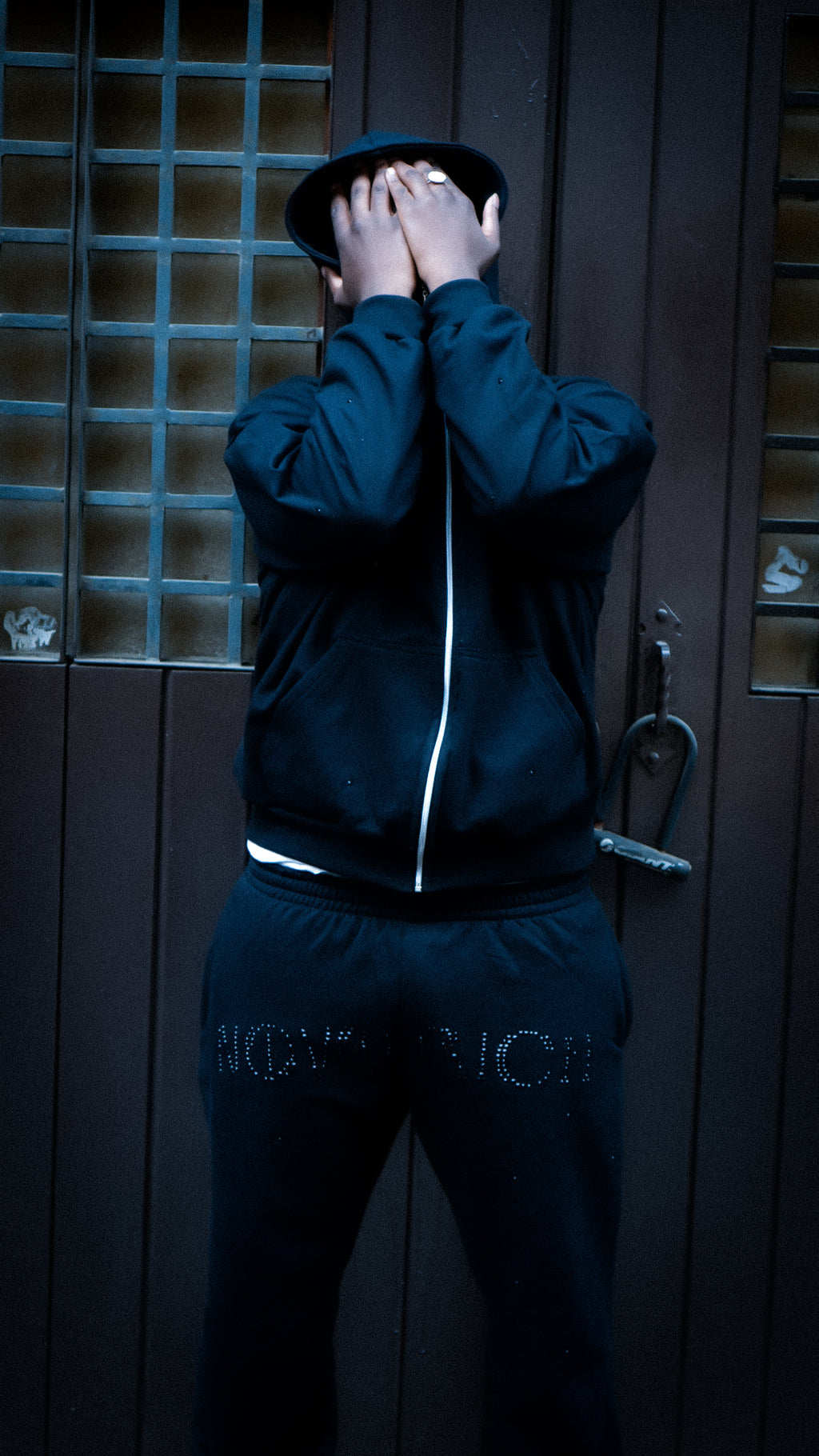 NOVVM ESSENCE BLVCK TRACKSUIT
